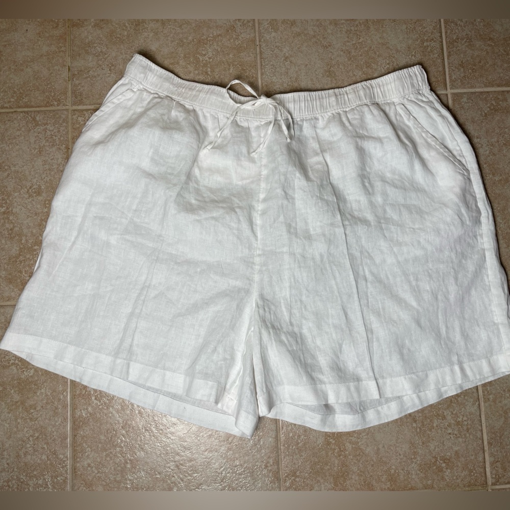 Tahari White Linen Drawstring Shorts Plus Size 2X